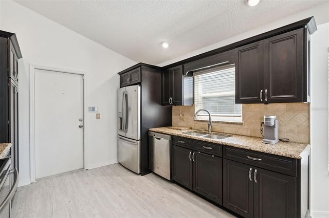 7336 GROTTO AVENUE, Orlando, FL 32812