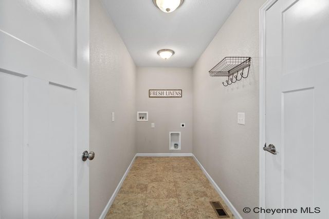 601 BLACK BLVD, Pine Bluffs, WY 82082