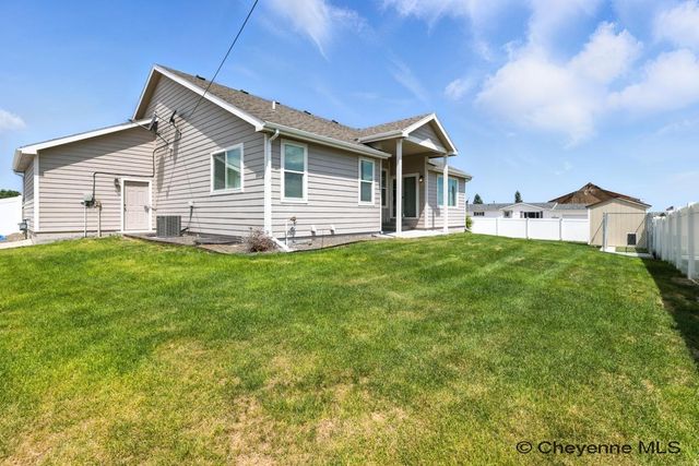 601 BLACK BLVD, Pine Bluffs, WY 82082