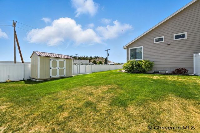 601 BLACK BLVD, Pine Bluffs, WY 82082