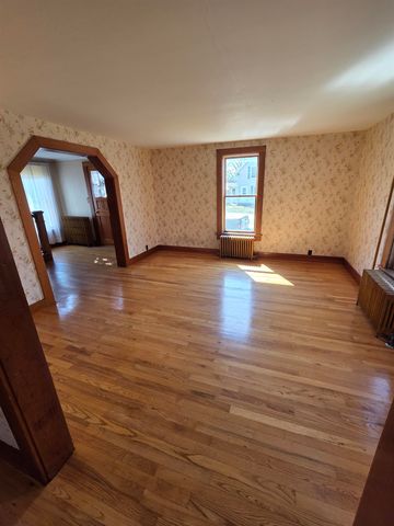 407 Lake Road, St. Albans Town, VT 05478