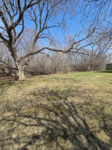 407 Lake Road, St. Albans Town, VT 05478