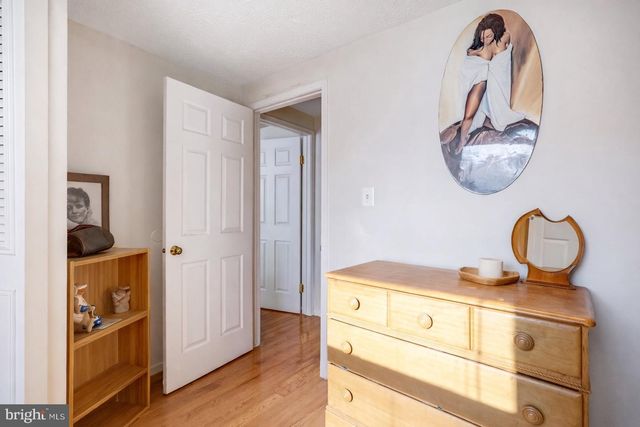 7467 LONE STAR RD, Lorton, VA 22079