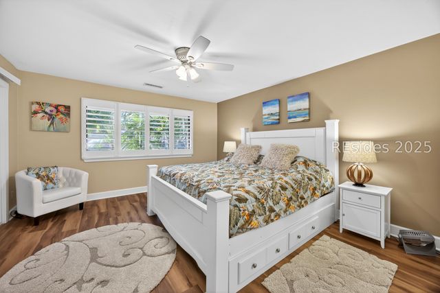 40 Governors Rd Apt 2864, Hilton Head Island, SC 29928