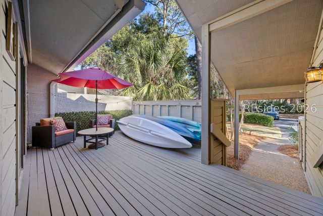 40 Governors Rd Apt 2864, Hilton Head Island, SC 29928