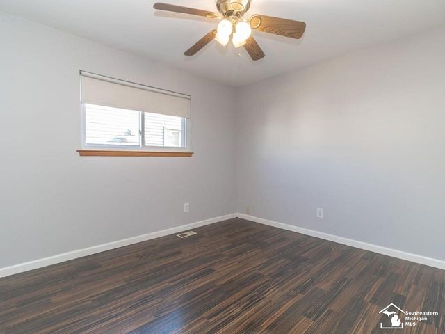 14810 Poplar Street, Southgate, MI 48195