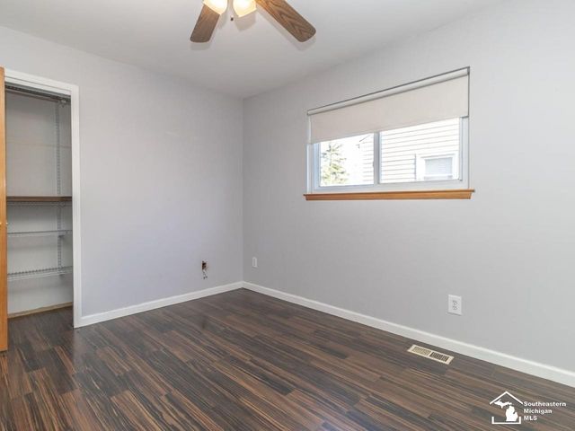 14810 Poplar Street, Southgate, MI 48195