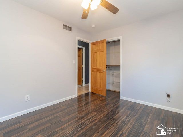 14810 Poplar Street, Southgate, MI 48195