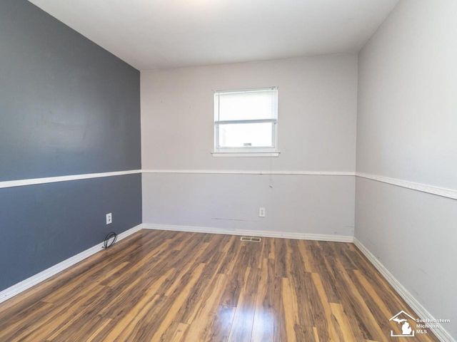 14810 Poplar Street, Southgate, MI 48195