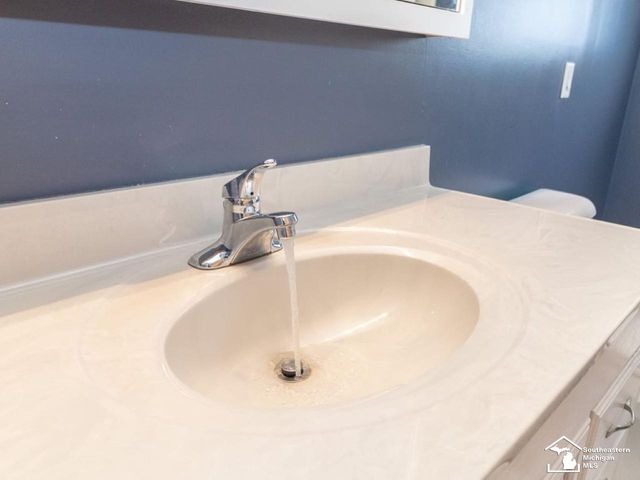 14810 Poplar Street, Southgate, MI 48195