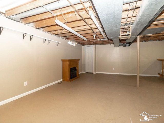 14810 Poplar Street, Southgate, MI 48195