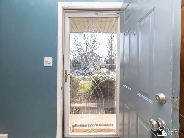 14810 Poplar Street, Southgate, MI 48195