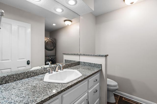 5715 S Kingston Road, Springfield, MO 65804
