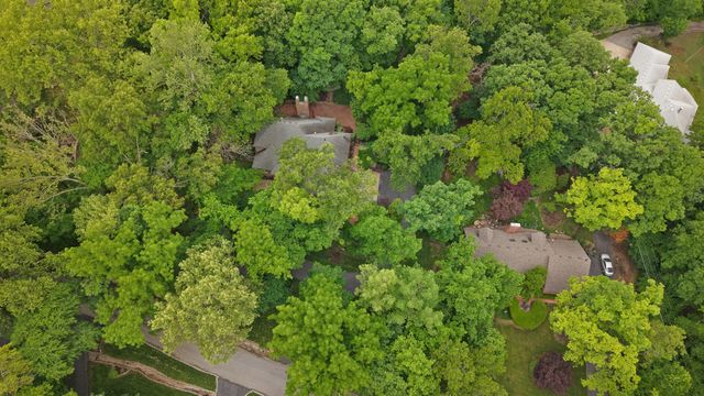 5715 S Kingston Road, Springfield, MO 65804