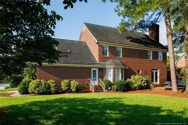 3500 Prestwick Drive, Fayetteville, NC 28303