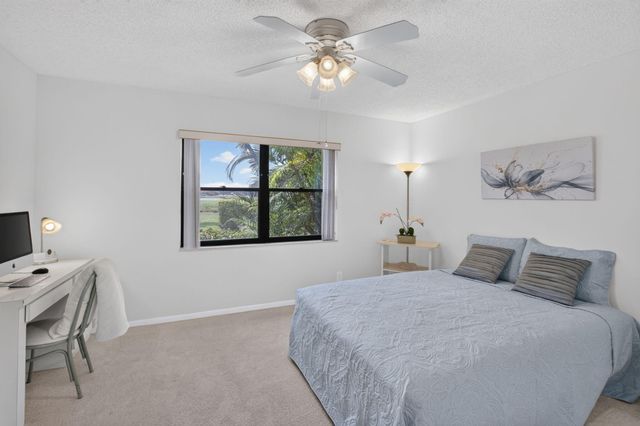 2898 SW 22nd Circle 231b, Delray Beach, FL 33445