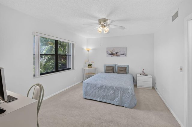 2898 SW 22nd Circle 231b, Delray Beach, FL 33445