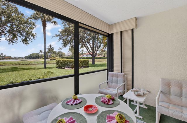 2898 SW 22nd Circle 231b, Delray Beach, FL 33445