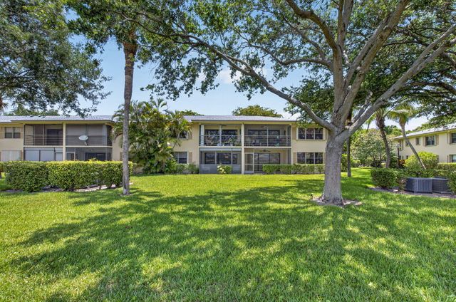 2898 SW 22nd Circle 231b, Delray Beach, FL 33445