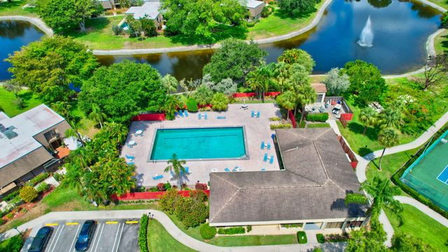 2898 SW 22nd Circle 231b, Delray Beach, FL 33445