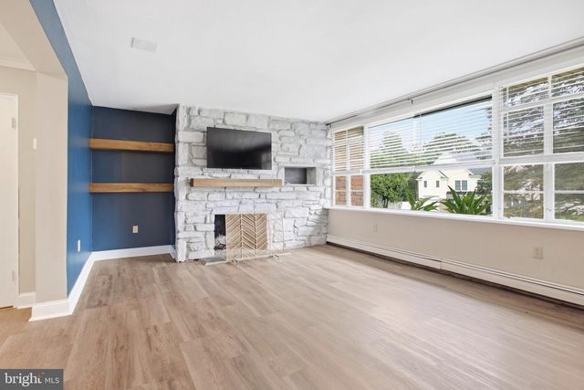 705 HEDGEROW DR, Broomall, PA 19008