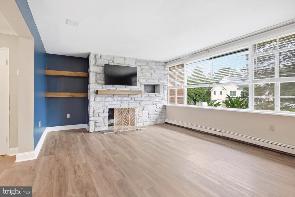 705 HEDGEROW DR, Broomall, PA 19008 — photo 5