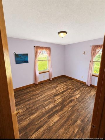 405 West Road, Lumberton, NC 28358