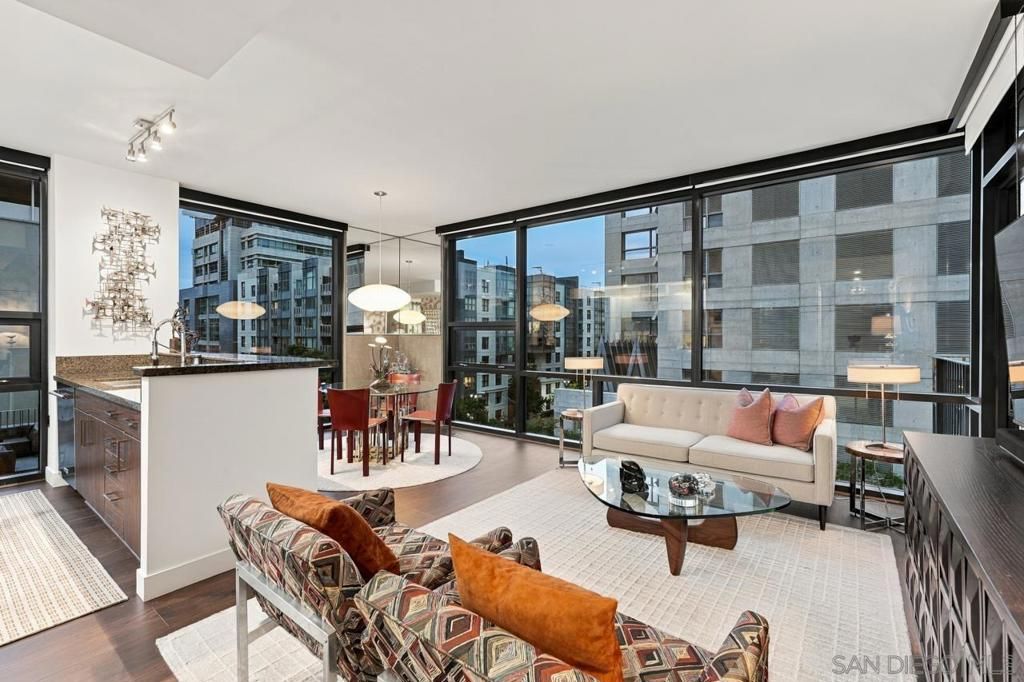 350 11th Ave 631, San Diego, CA 92101 — exterior