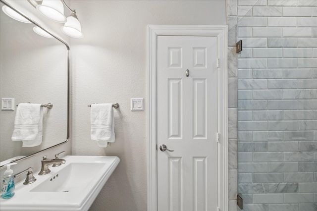 2314 River Blossom Lane, Kingwood, TX 77345