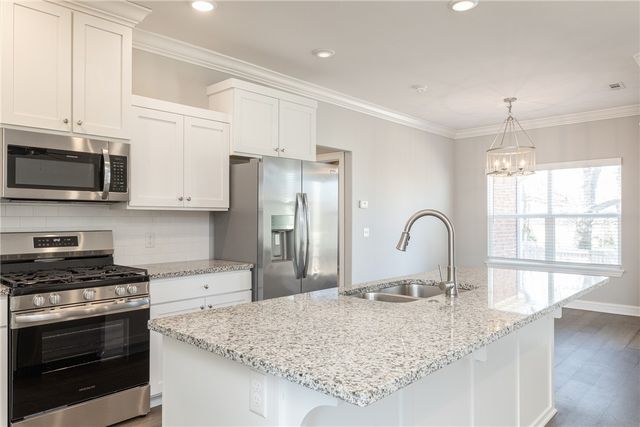 3016 Finch Street, Springdale, AR 72762