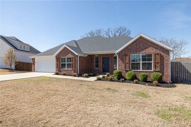 3016 Finch Street, Springdale, AR 72762