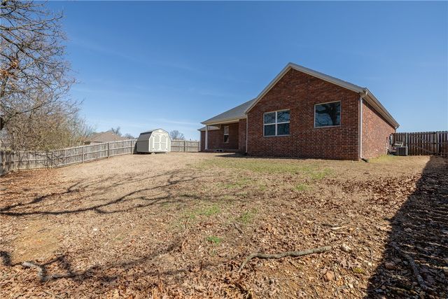 3016 Finch Street, Springdale, AR 72762