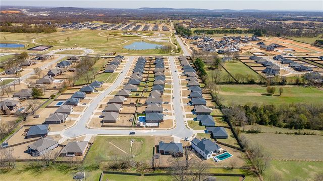 3016 Finch Street, Springdale, AR 72762