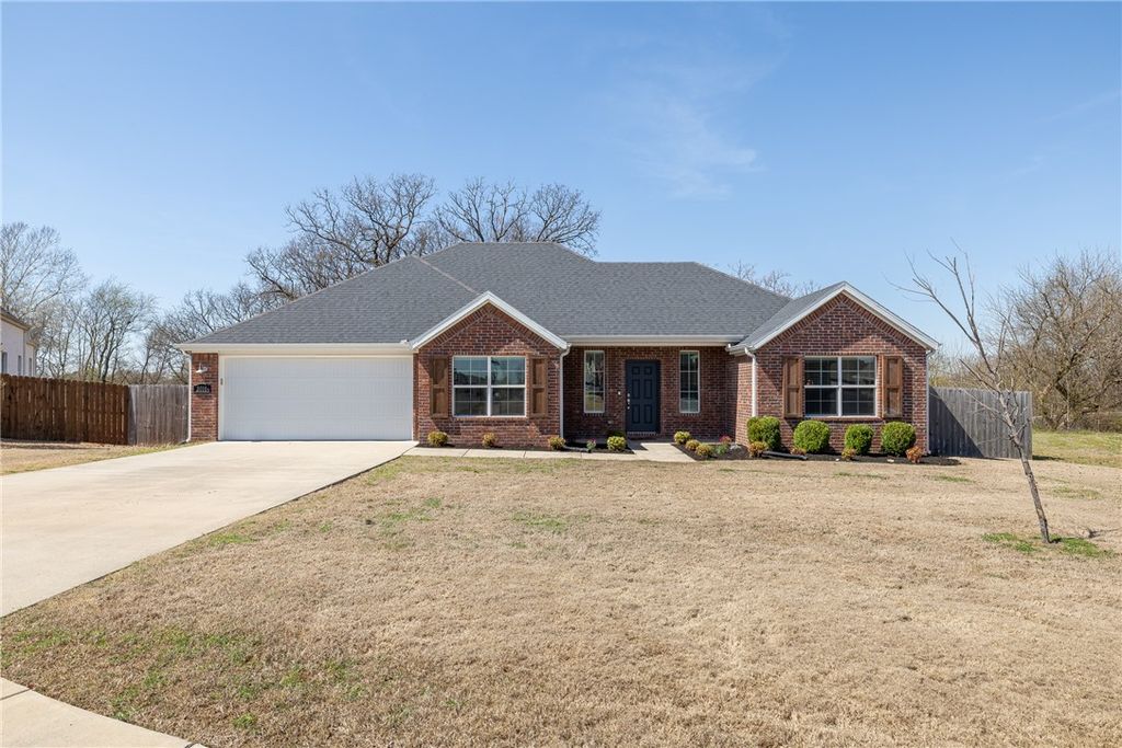 3016 Finch Street, Springdale, AR 72762