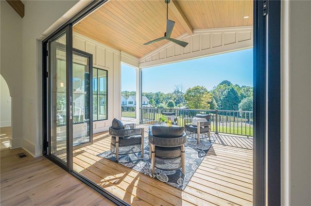 6428 E Cherokee Drive, Canton, GA 30115