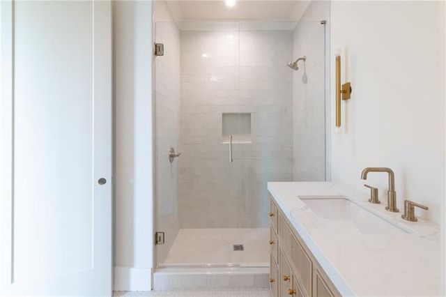 6428 E Cherokee Drive, Canton, GA 30115
