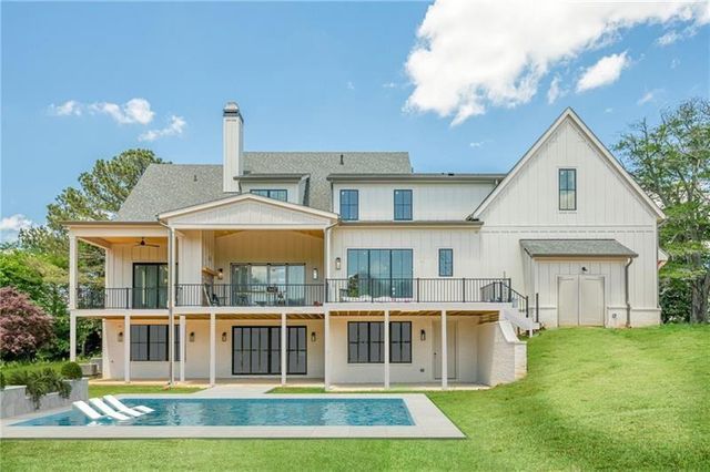 6428 E Cherokee Drive, Canton, GA 30115