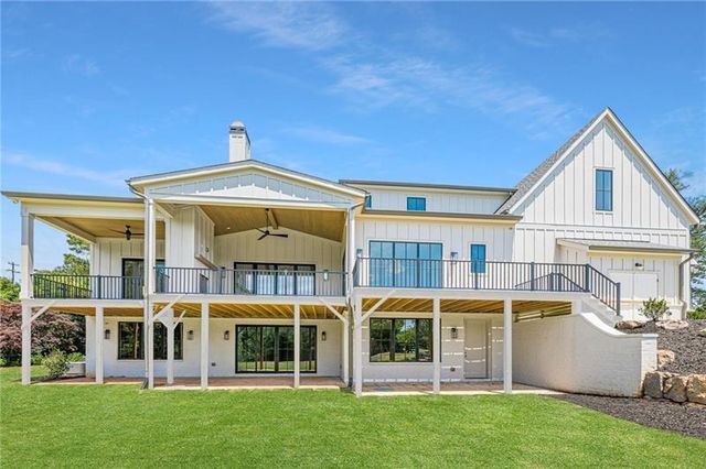 6428 E Cherokee Drive, Canton, GA 30115