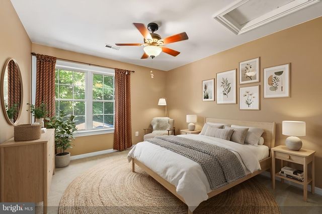 71 BATTERY RIDGE DR, Fredericksburg, VA 22405