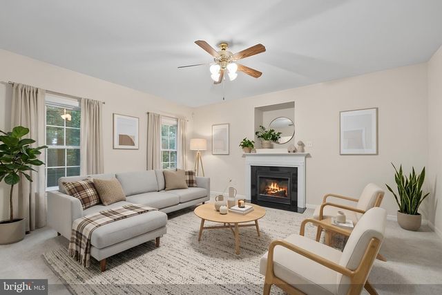 71 BATTERY RIDGE DR, Fredericksburg, VA 22405