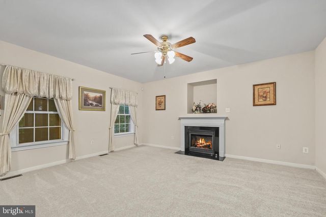 71 BATTERY RIDGE DR, Fredericksburg, VA 22405