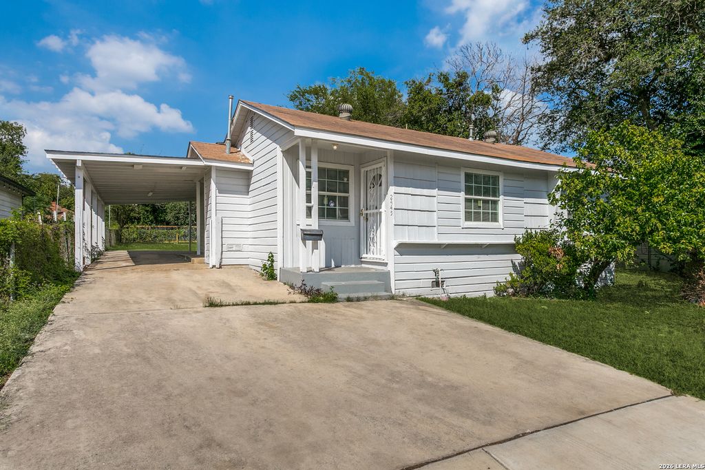2445 WYOMING ST, San Antonio, TX 78203