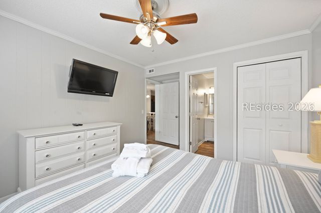 40 Folly Field Rd Apt B6, Hilton Head Island, SC 29928