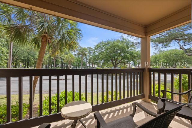 40 Folly Field Rd Apt B6, Hilton Head Island, SC 29928