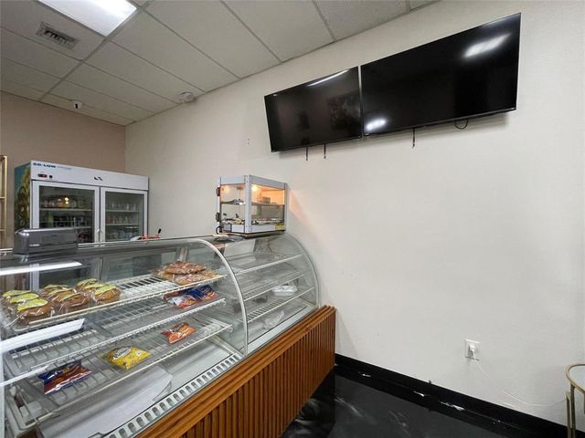 2900 N STATE ROAD 7 3724, Lauderdale Lakes, FL 33313
