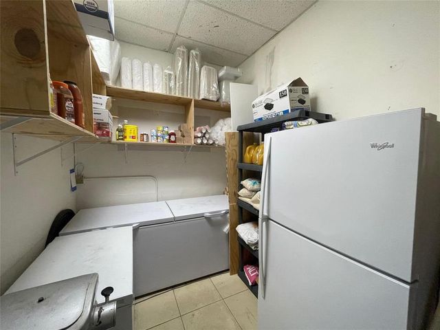2900 N STATE ROAD 7 3724, Lauderdale Lakes, FL 33313