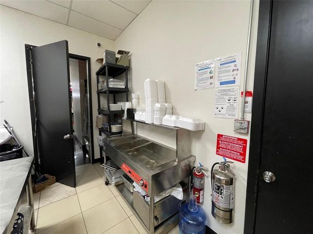 2900 N STATE ROAD 7 3724, Lauderdale Lakes, FL 33313
