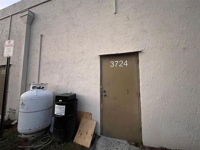 2900 N STATE ROAD 7 3724, Lauderdale Lakes, FL 33313