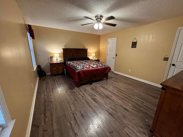 275 Diamond Way, Chatsworth, GA 30705