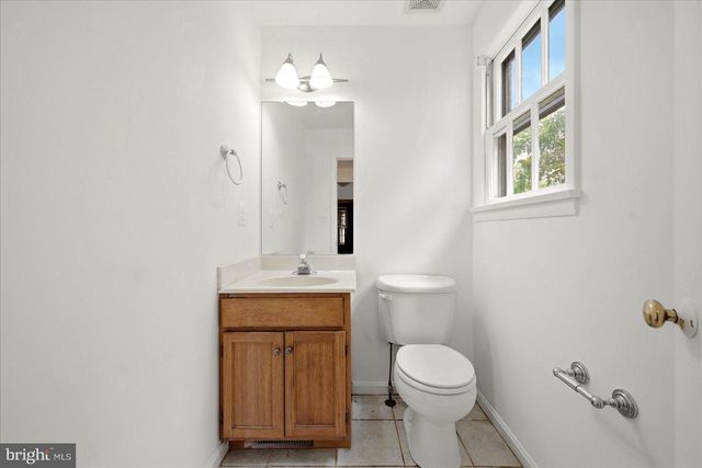 13732 HARPERS FERRY RD, Hillsboro, VA 20132